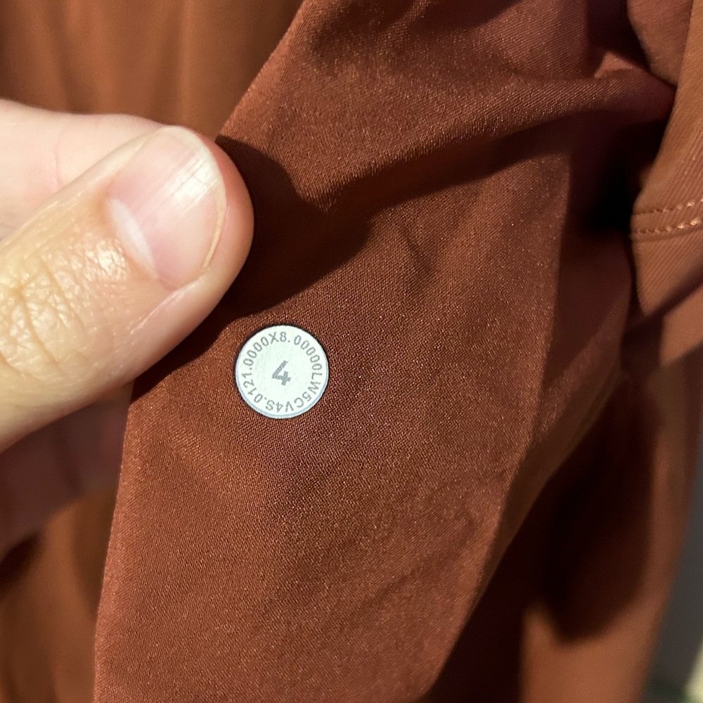🛑 SOLD~Lululemon On the Fly Joggers - Picture 5 of 10